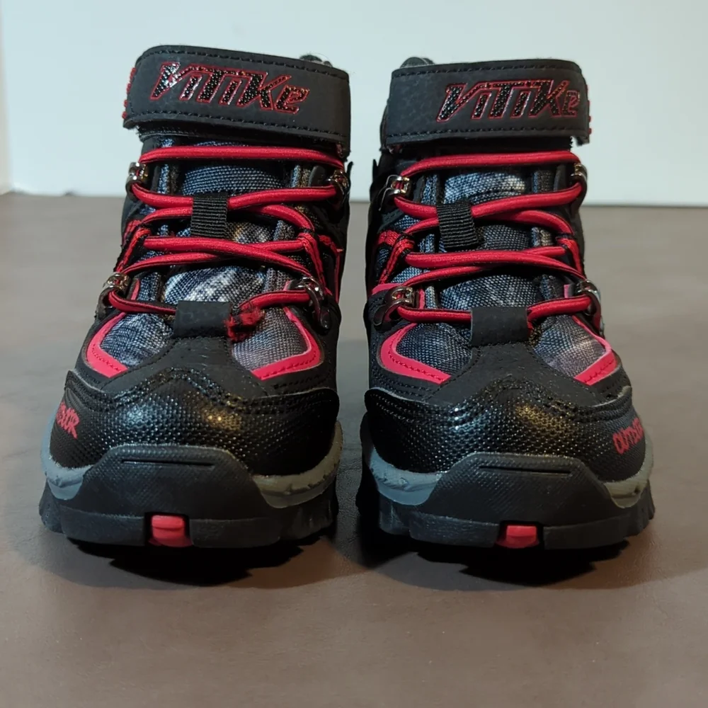 Vitike Ashion Outdoor Crampons Hiking Snow Boots Red on Black Size 9
